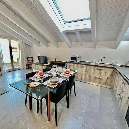 شقة Prestigioso Attico A Passo Duomo By Revenue House كاسال مونفيراتو المظهر الخارجي الصورة
