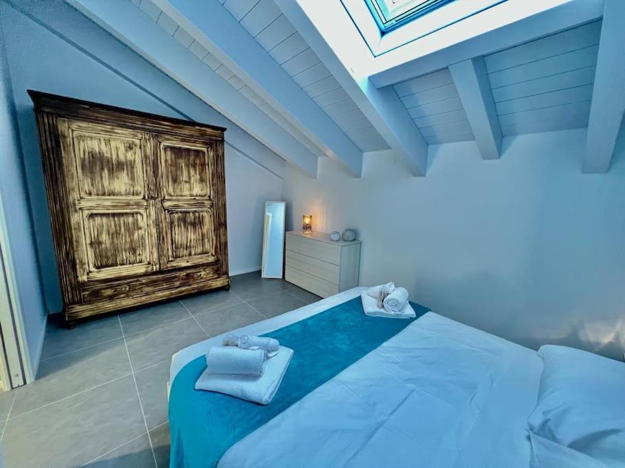 شقة Prestigioso Attico A Passo Duomo By Revenue House كاسال مونفيراتو المظهر الخارجي الصورة
